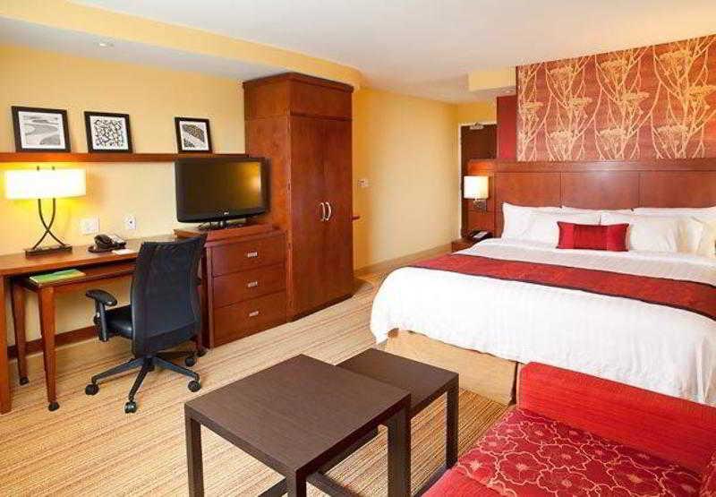 Hotel Courtyard Mt. Holly Westampton Esterno foto