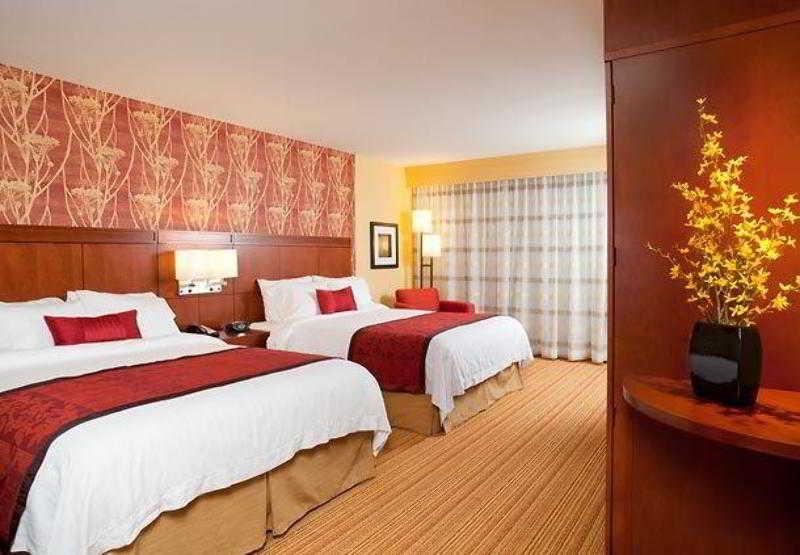 Hotel Courtyard Mt. Holly Westampton Esterno foto